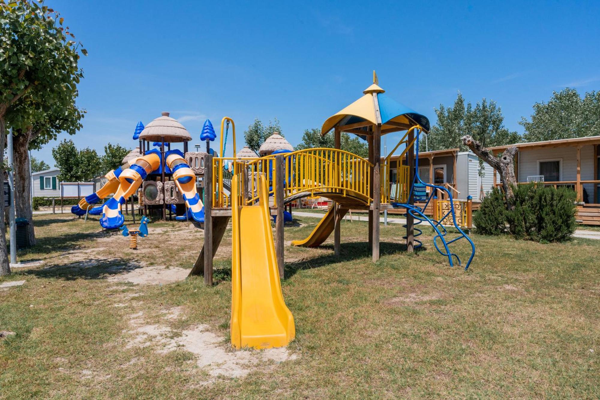 Club Del Sole Riccione Easy Camping Village מראה חיצוני תמונה